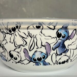 Disney Stitch Watercolor Nesting Bowl with Pressure Release Lid
